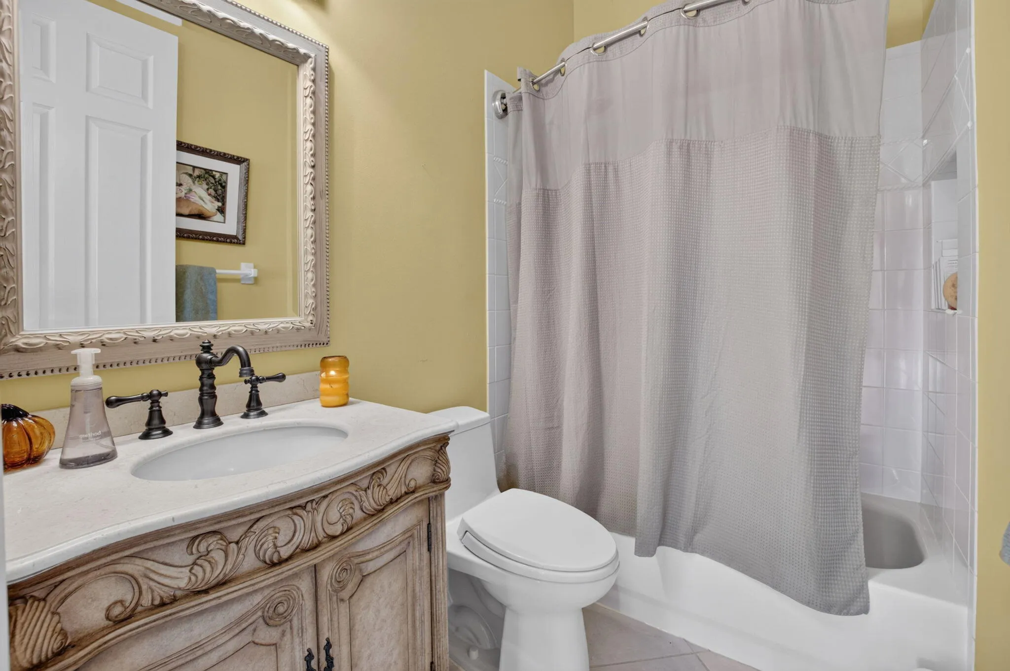 Downstairs Full Bathroom