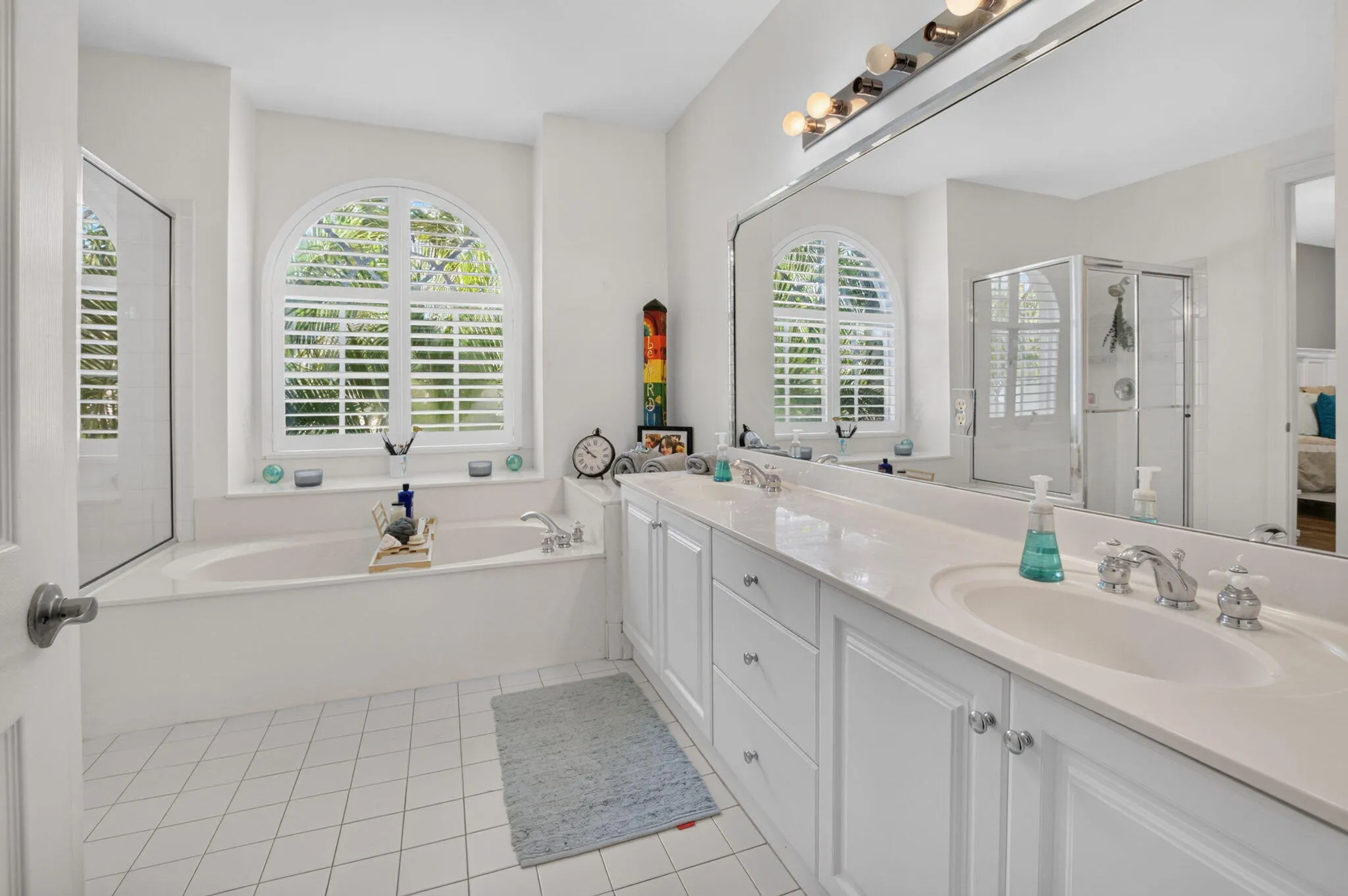 Upstairs Guest Bath