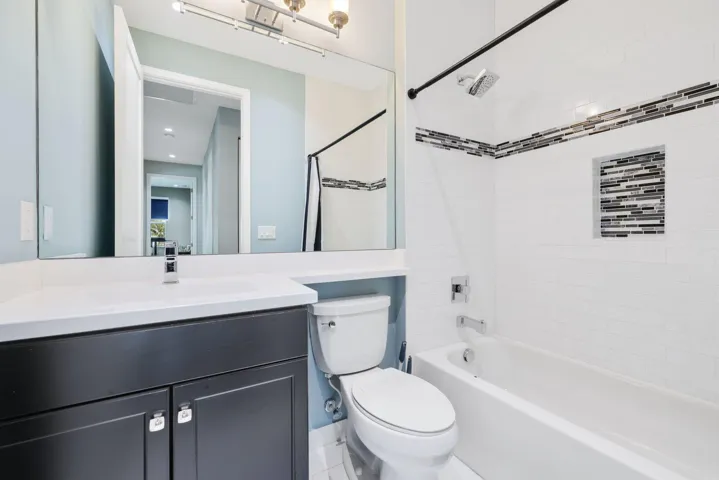 Hallway Bathroom- 3 (Upstairs)