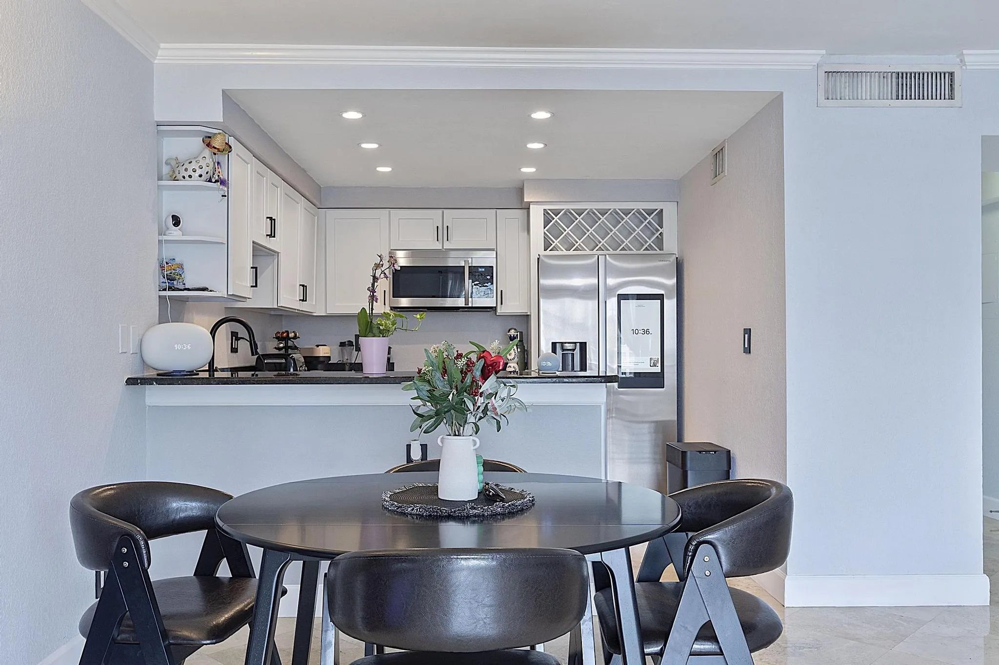 2900 NE 30th St - # 8J - 125