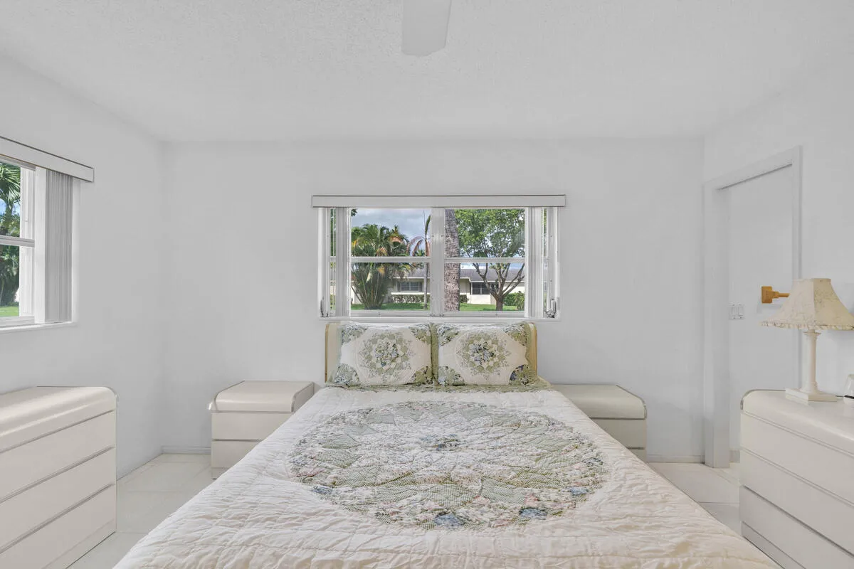 10 Bedroom (3)