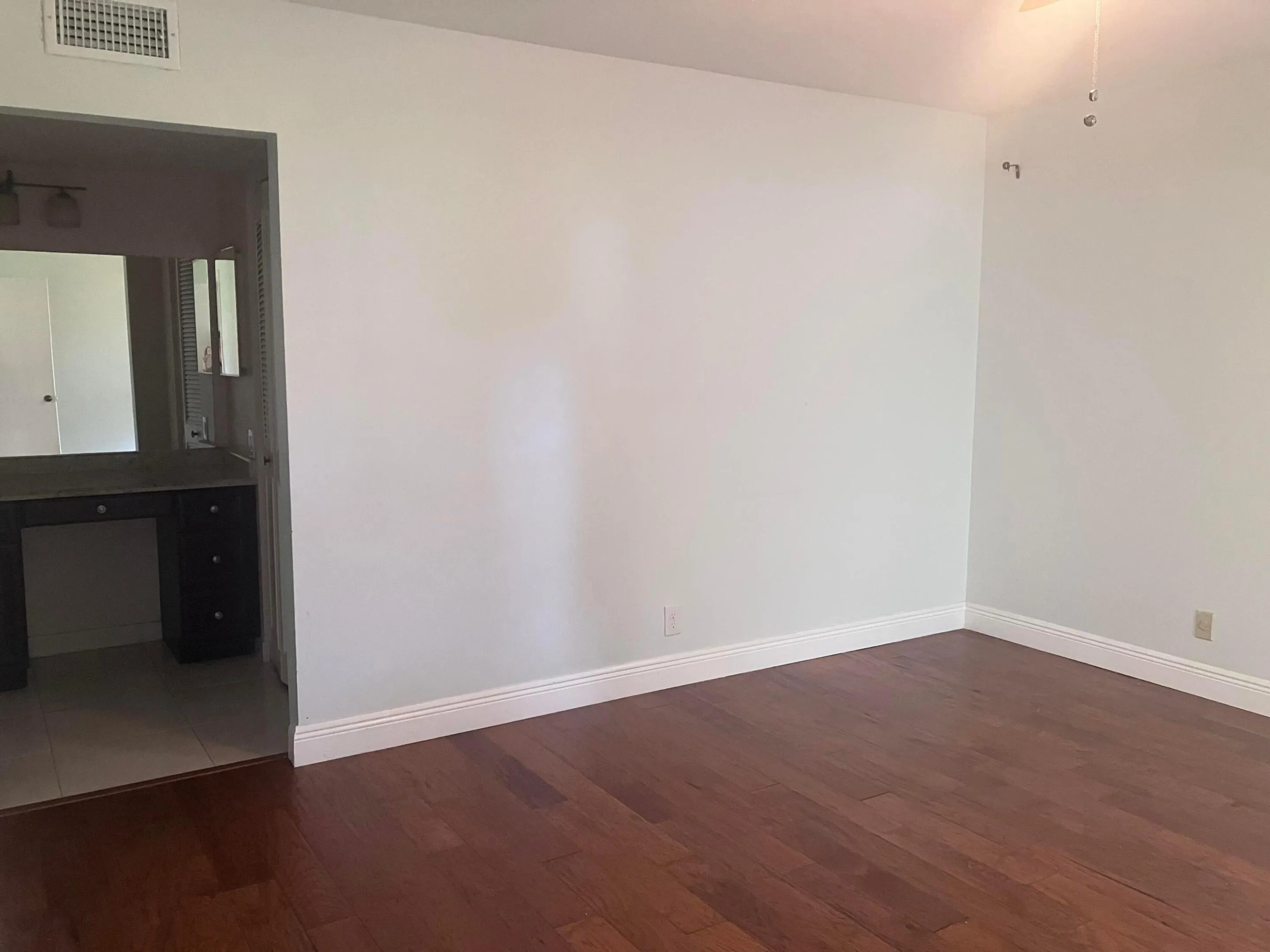 master br hardwood floors