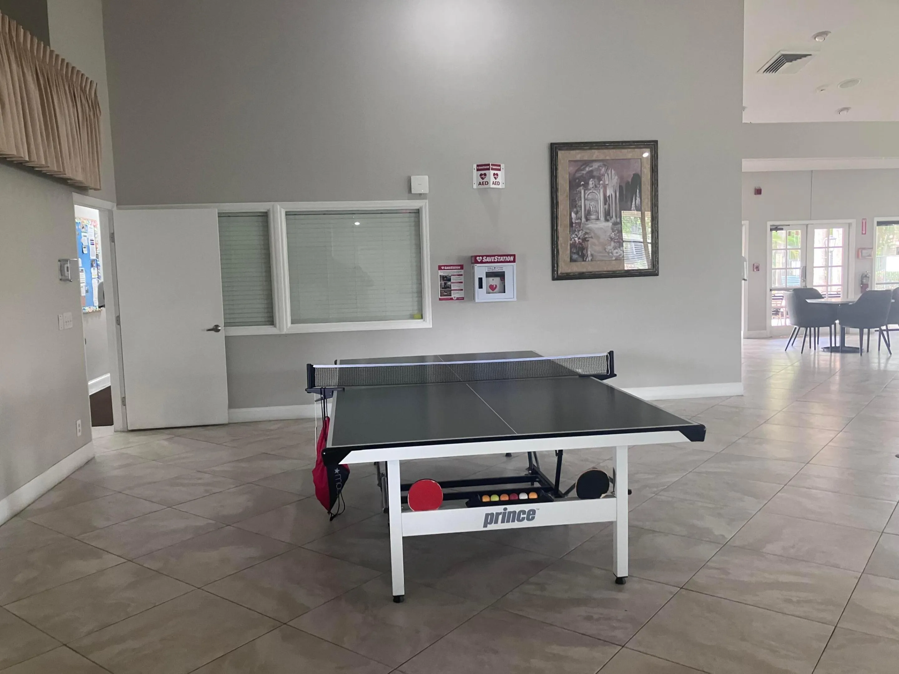 clubhouse ping pong