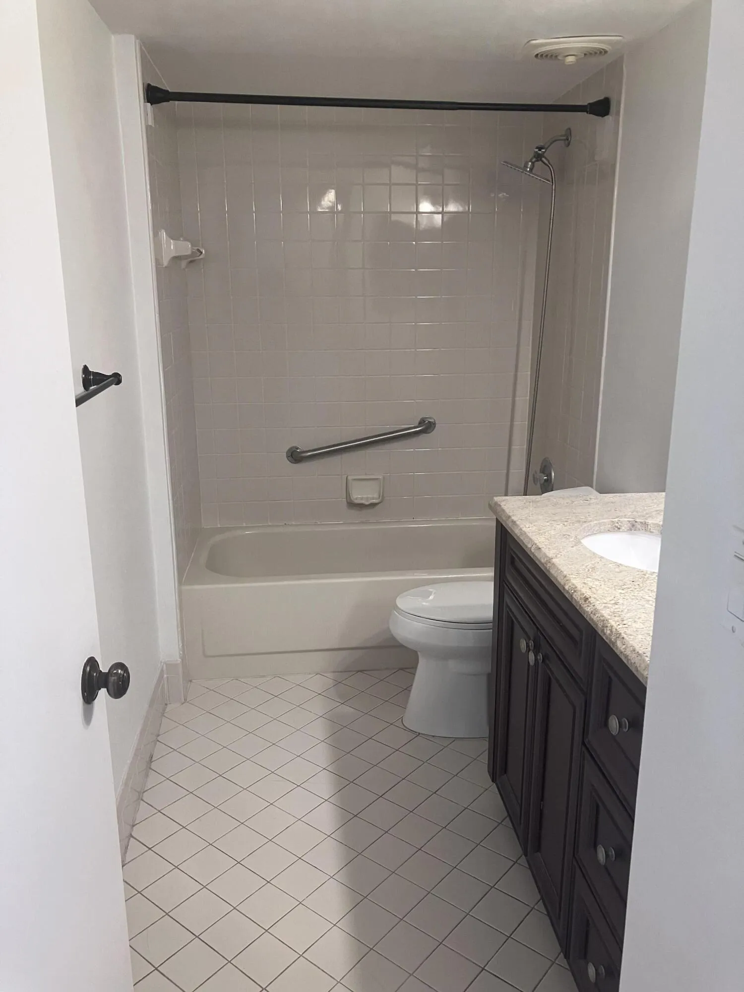 2nd Bathroom