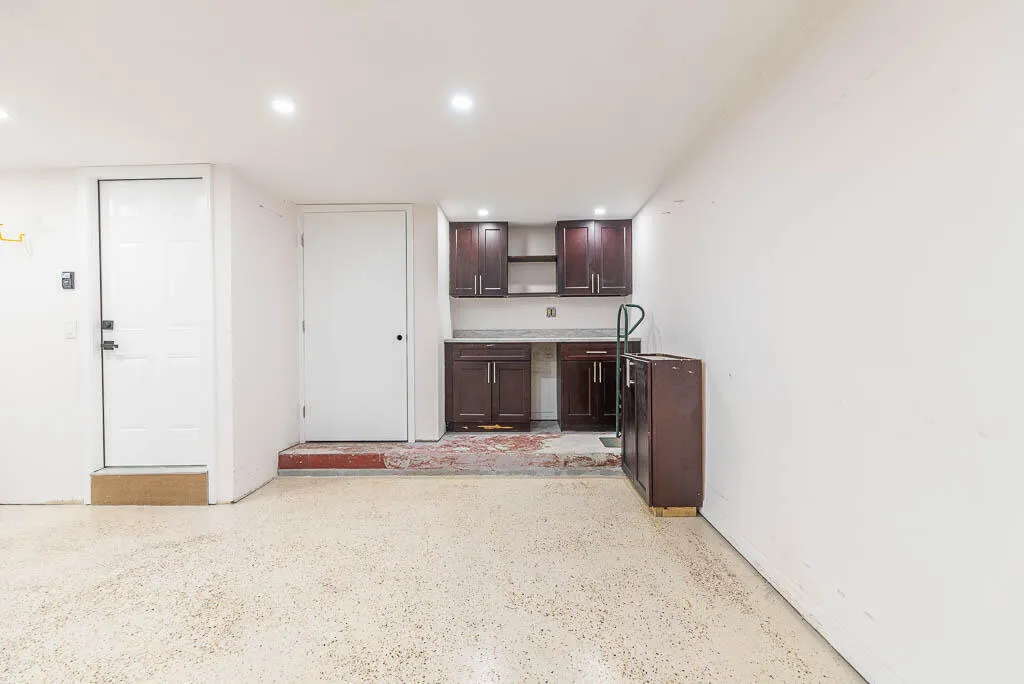 20250813-6876 Palmar Court-0034