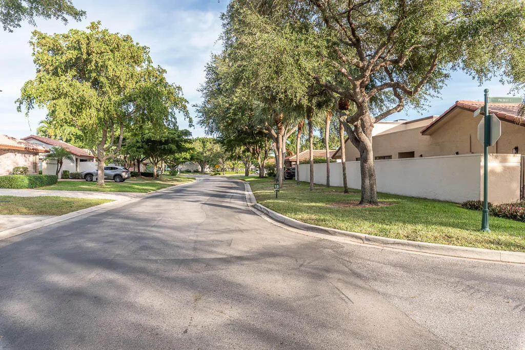 20250813-6876 Palmar Court-0009