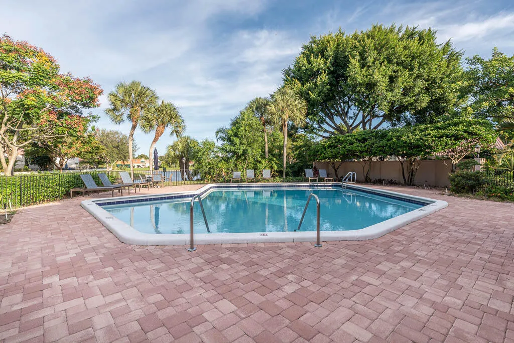 20250813-6876 Palmar Court-0004