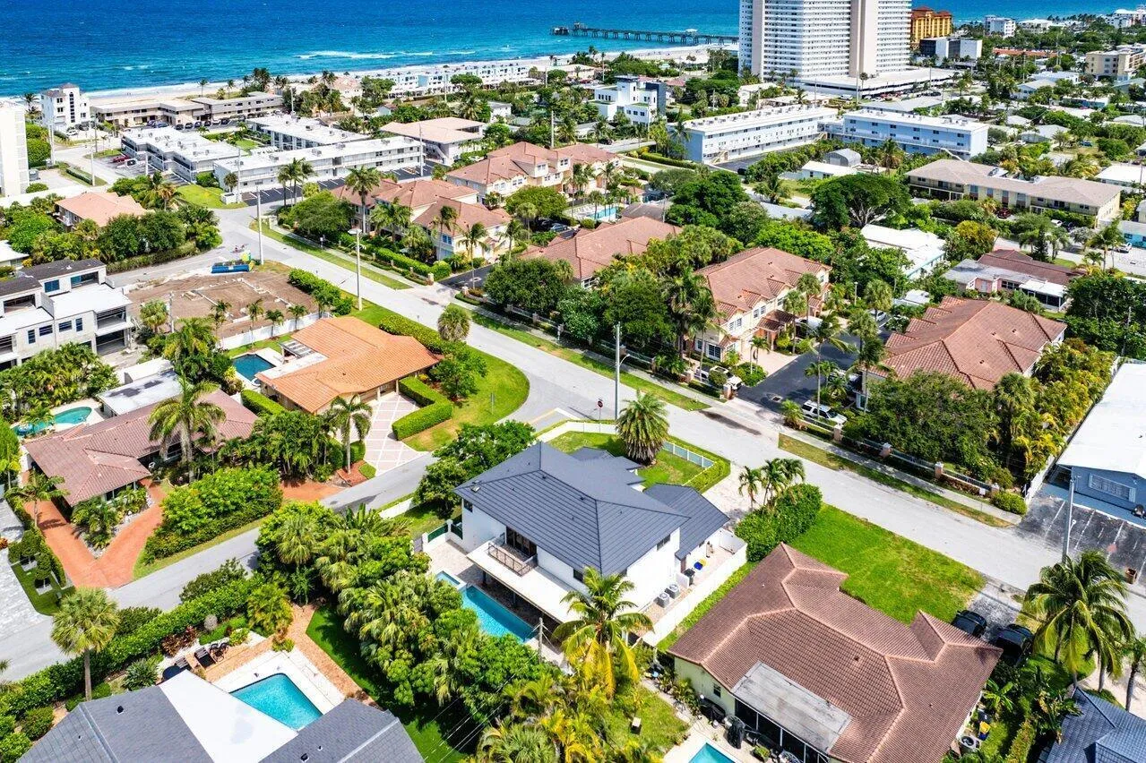 048-811Southeast31stStreet-BocaRaton-FL-