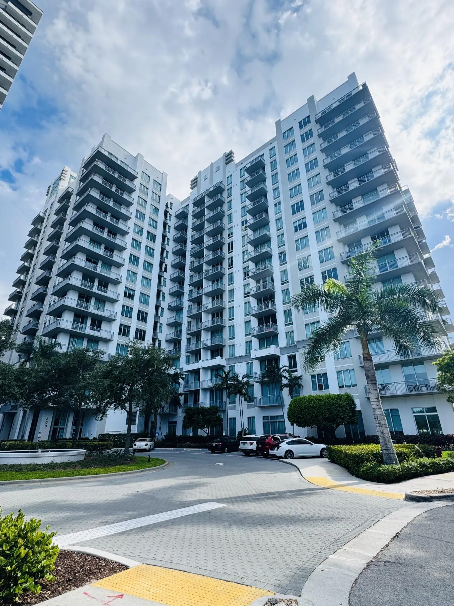 300 S Australian Avenue (2)