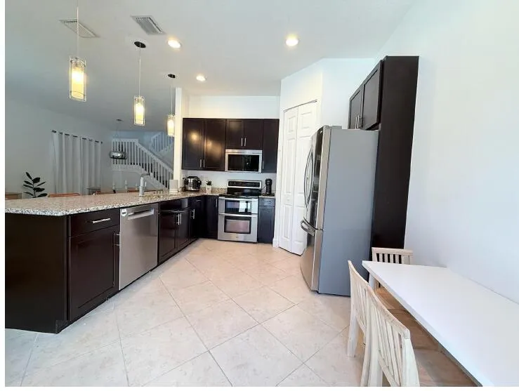 Kitchen 3