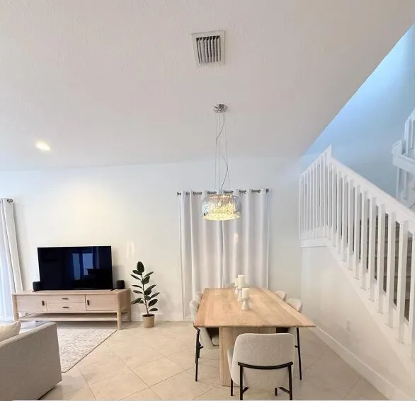 Foyer 3