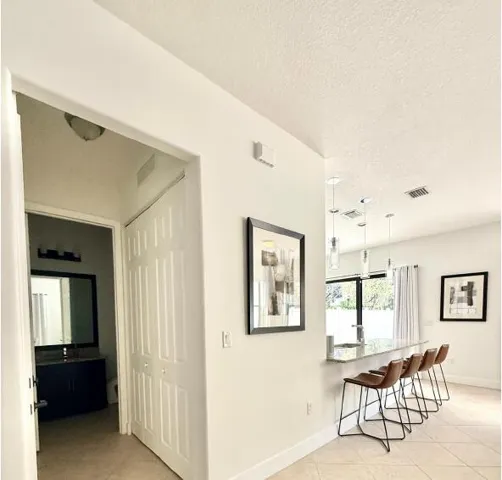Foyer 5