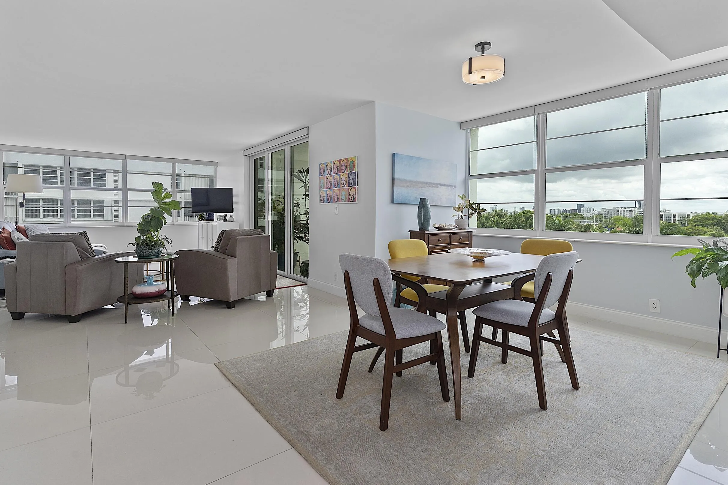 1170 N Federal Hwy - # 612 - 008