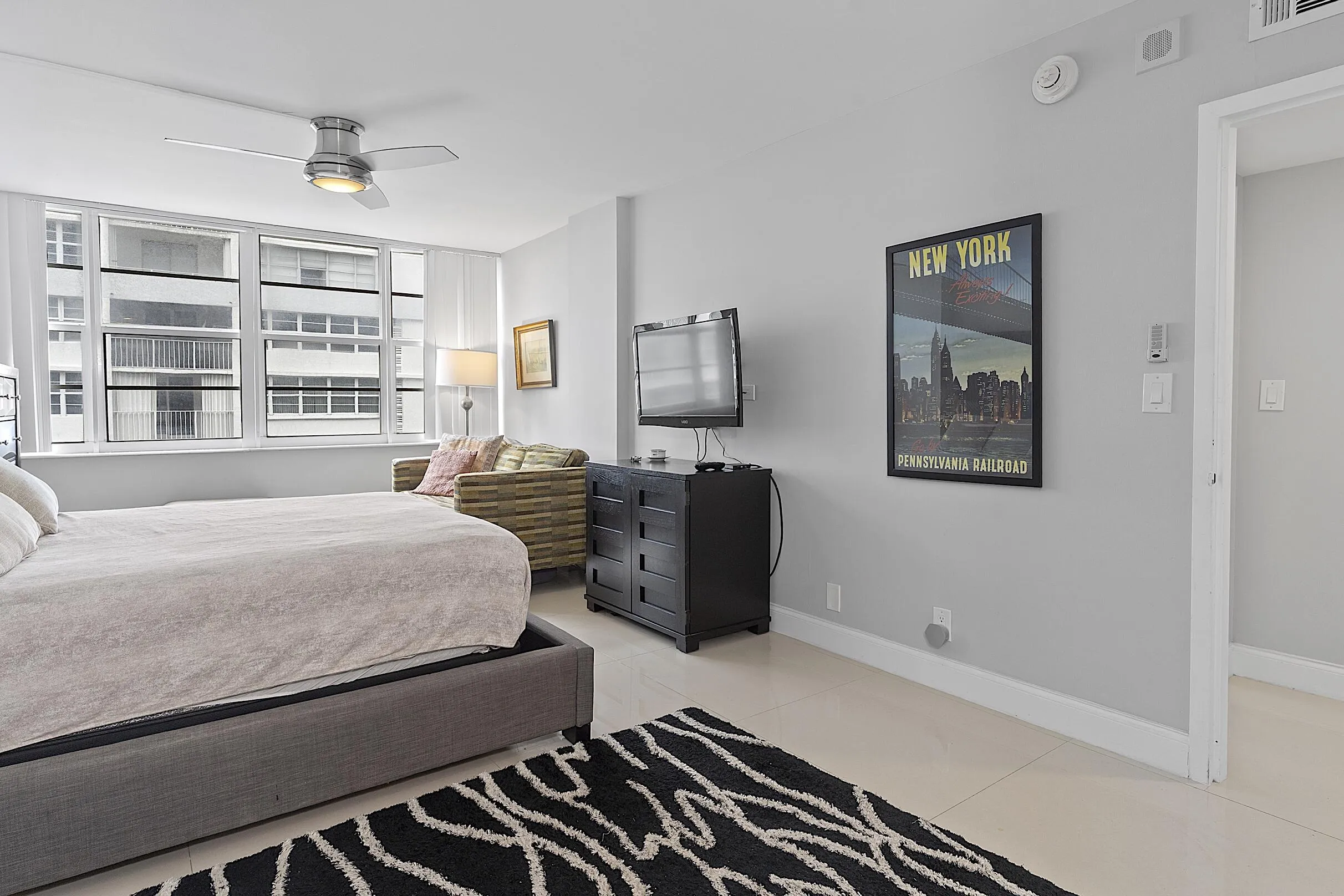 1170 N Federal Hwy - # 612 - 031