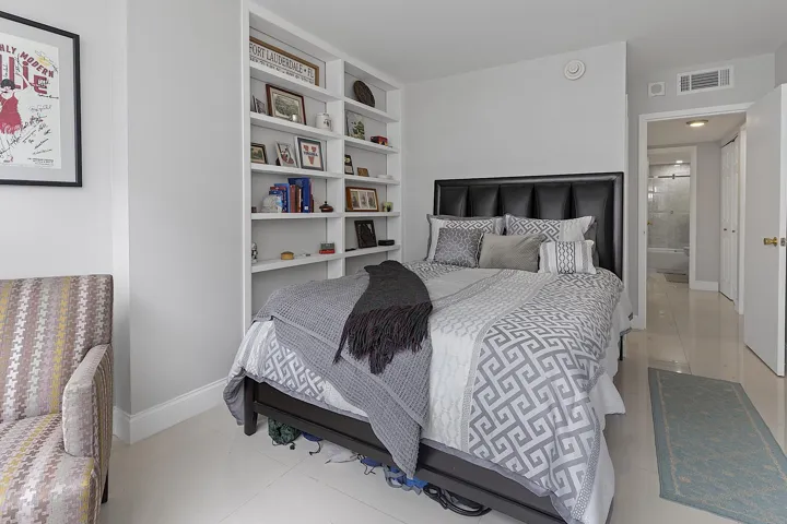 1170 N Federal Hwy - # 612 - 028