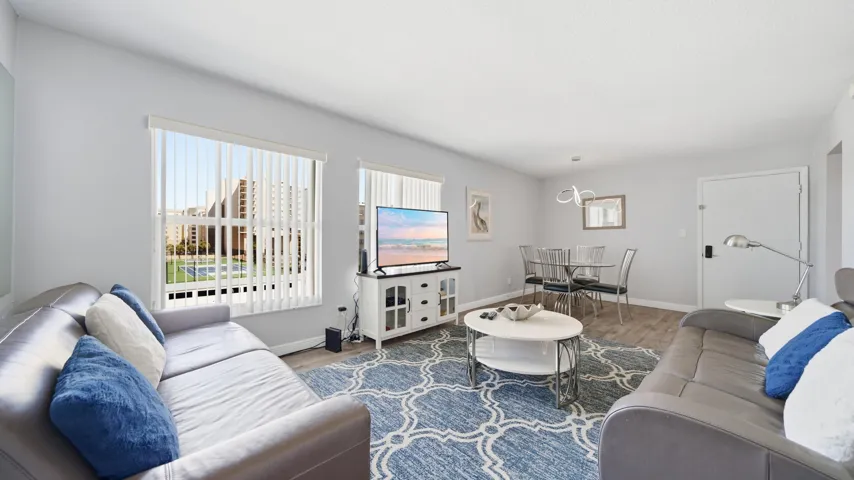 4151 S Atlantic Ave-16