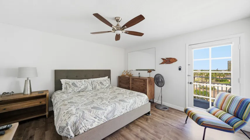 4151 S Atlantic Ave-28