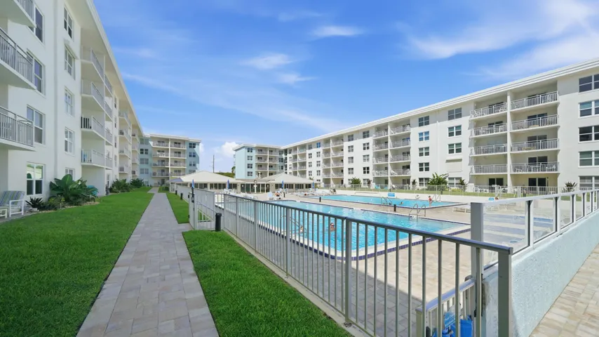 4151 S Atlantic Ave-43