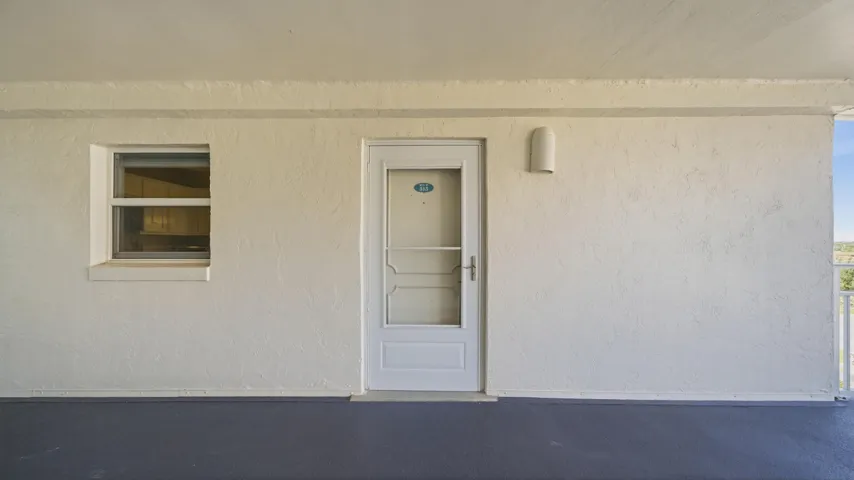 4151 S Atlantic Ave-12