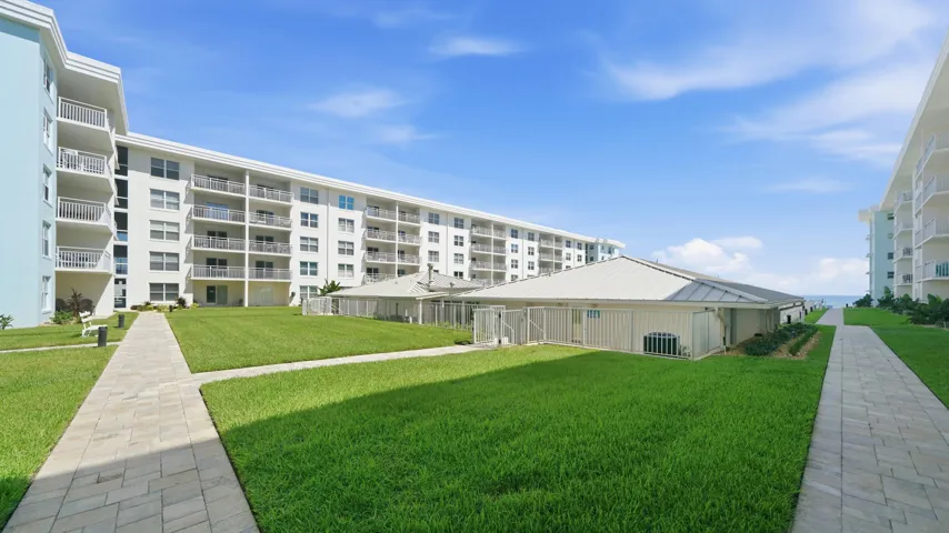 4151 S Atlantic Ave-40
