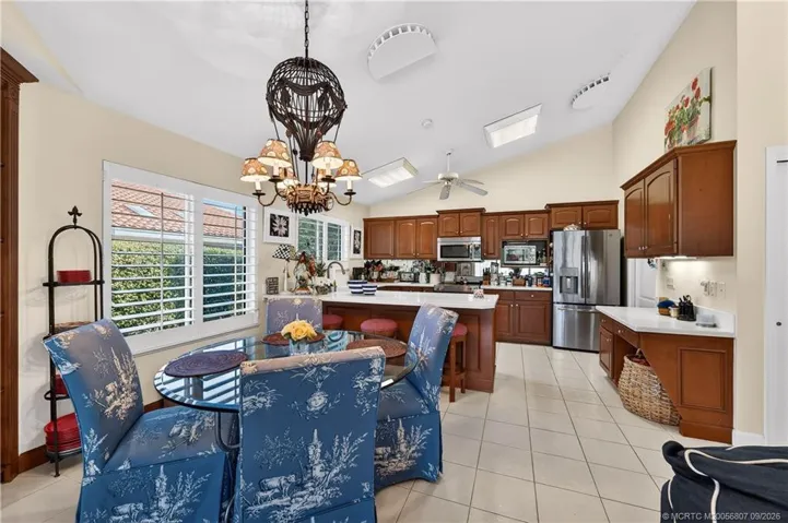 Kitchen with Casual Dining