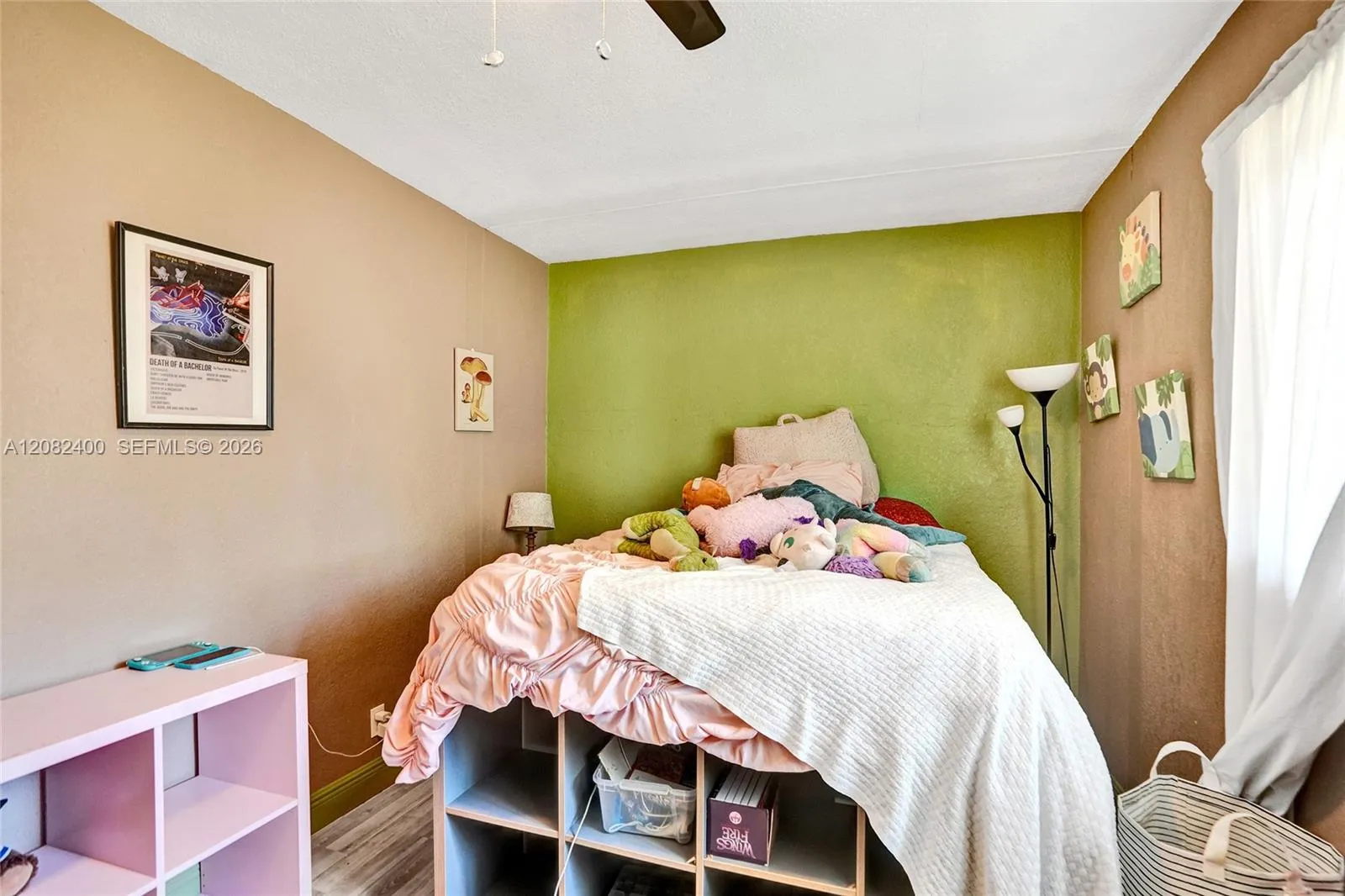 Photo 10