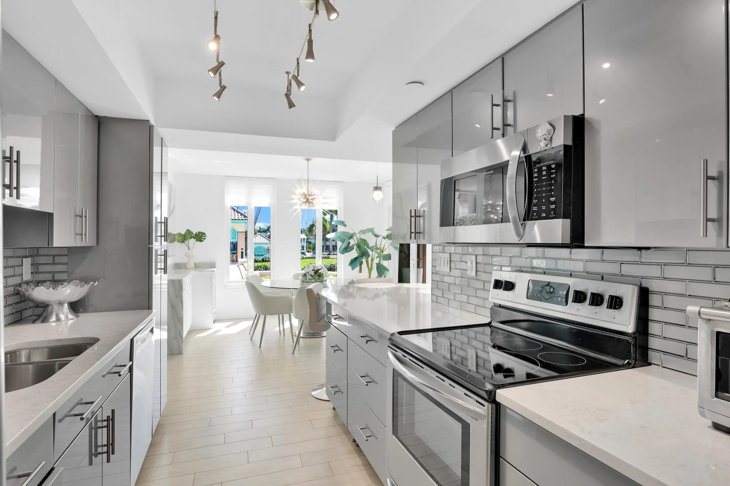 Mizner Court, 120 SE Fifth Ave, 235, Boc