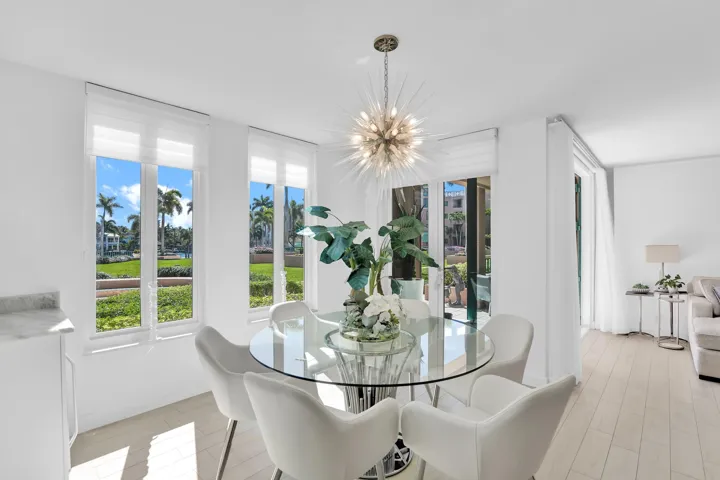 Mizner Court, 120 SE Fifth Ave, 235, Boc