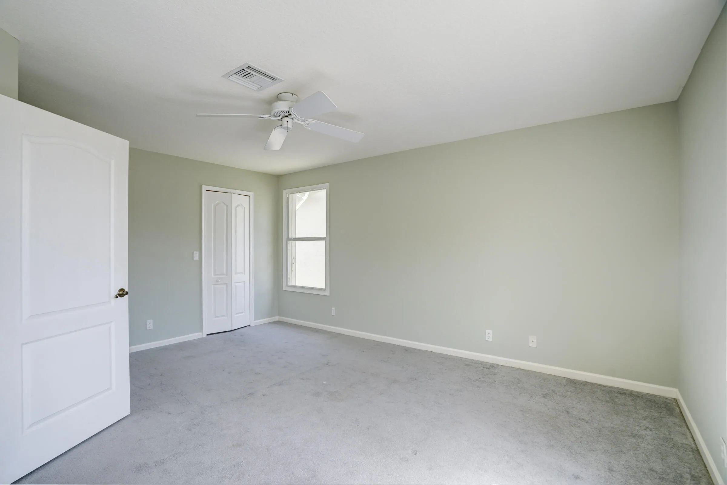1117AvondaleCt-40