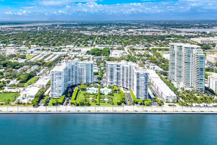 037-1701SouthFlaglerDrive-408-WestPalmBe