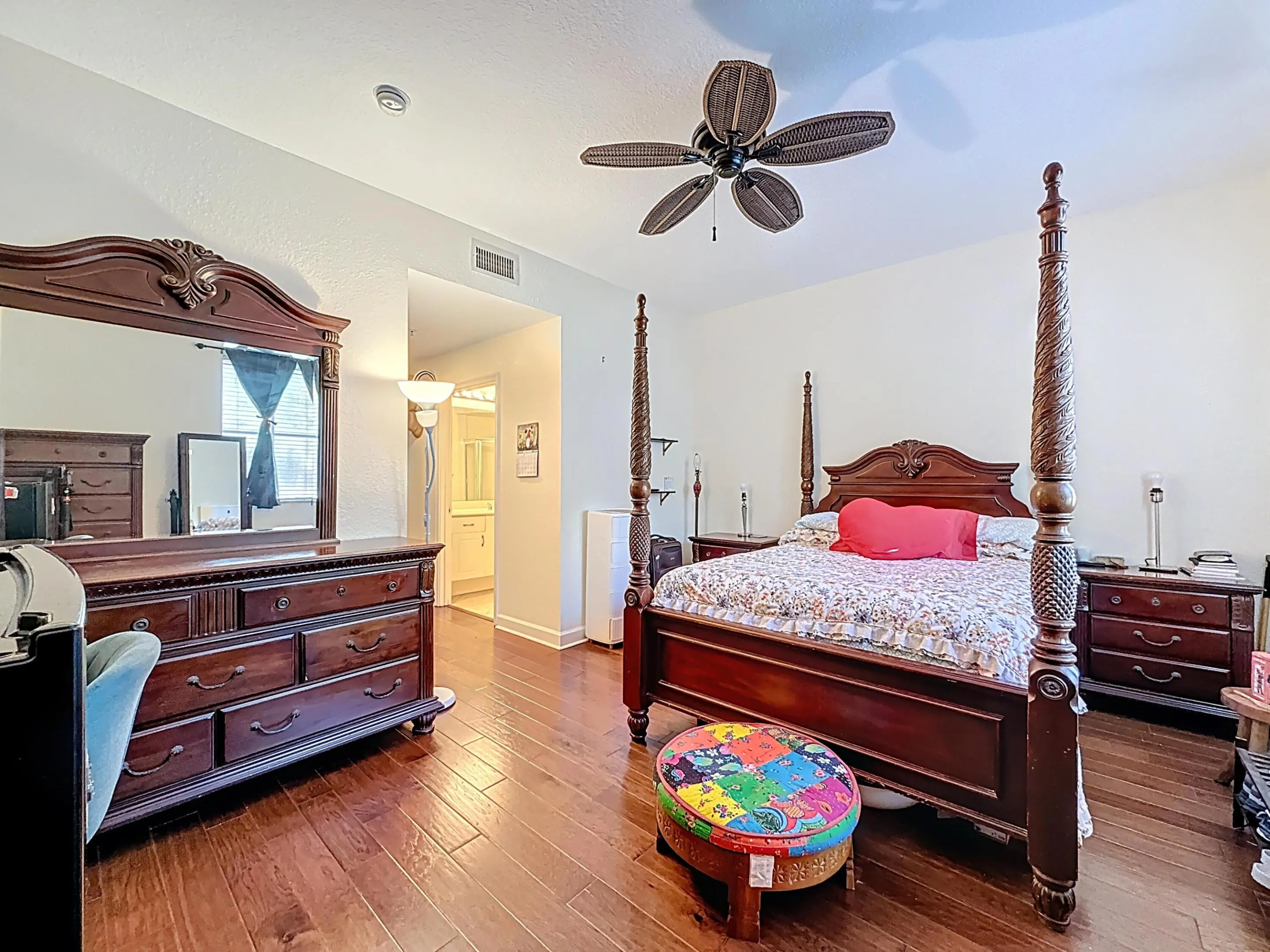 312 Bayfront Drive-57