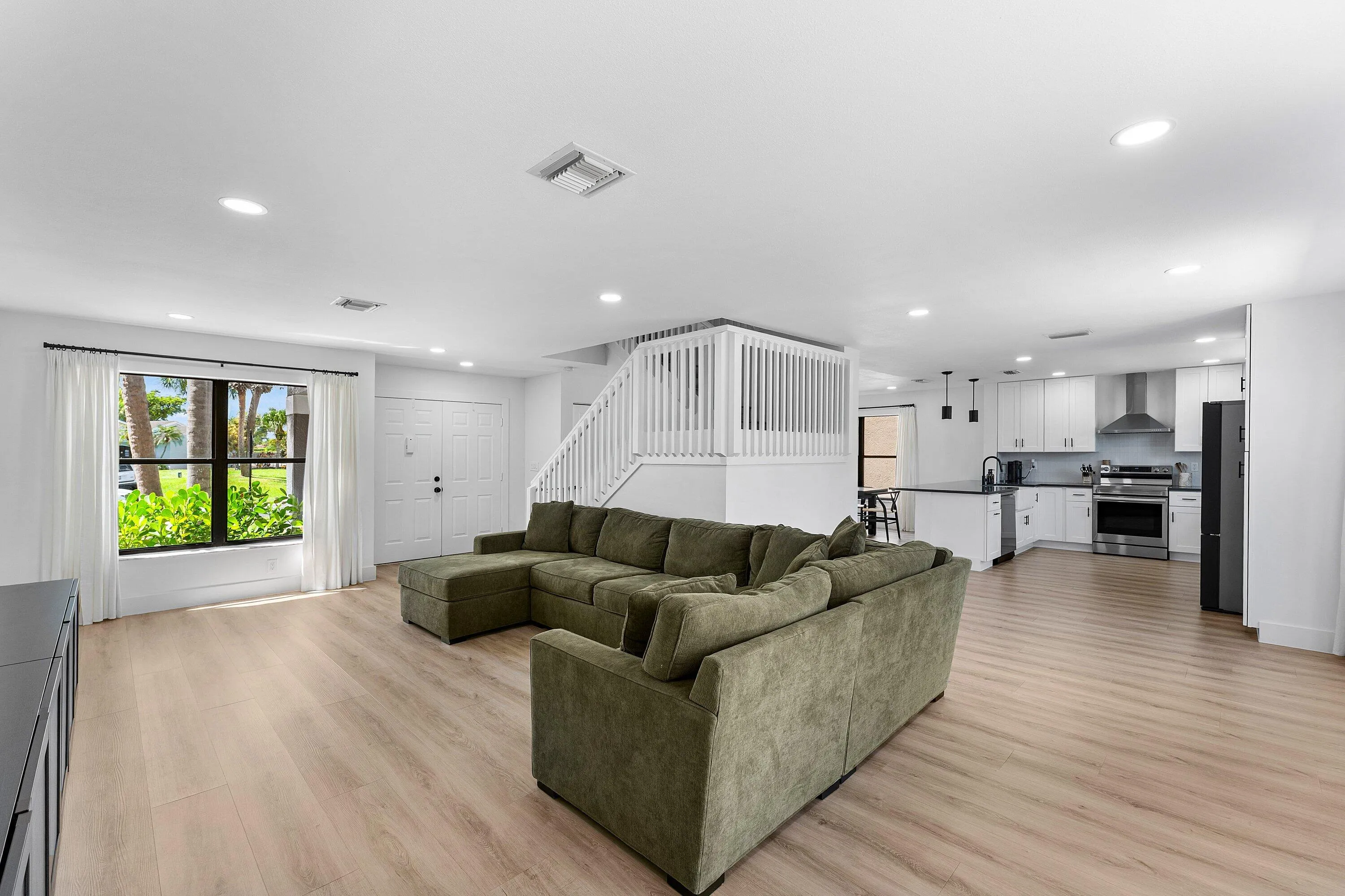 011-5753NorthpointeLane-BoyntonBeach-FL-