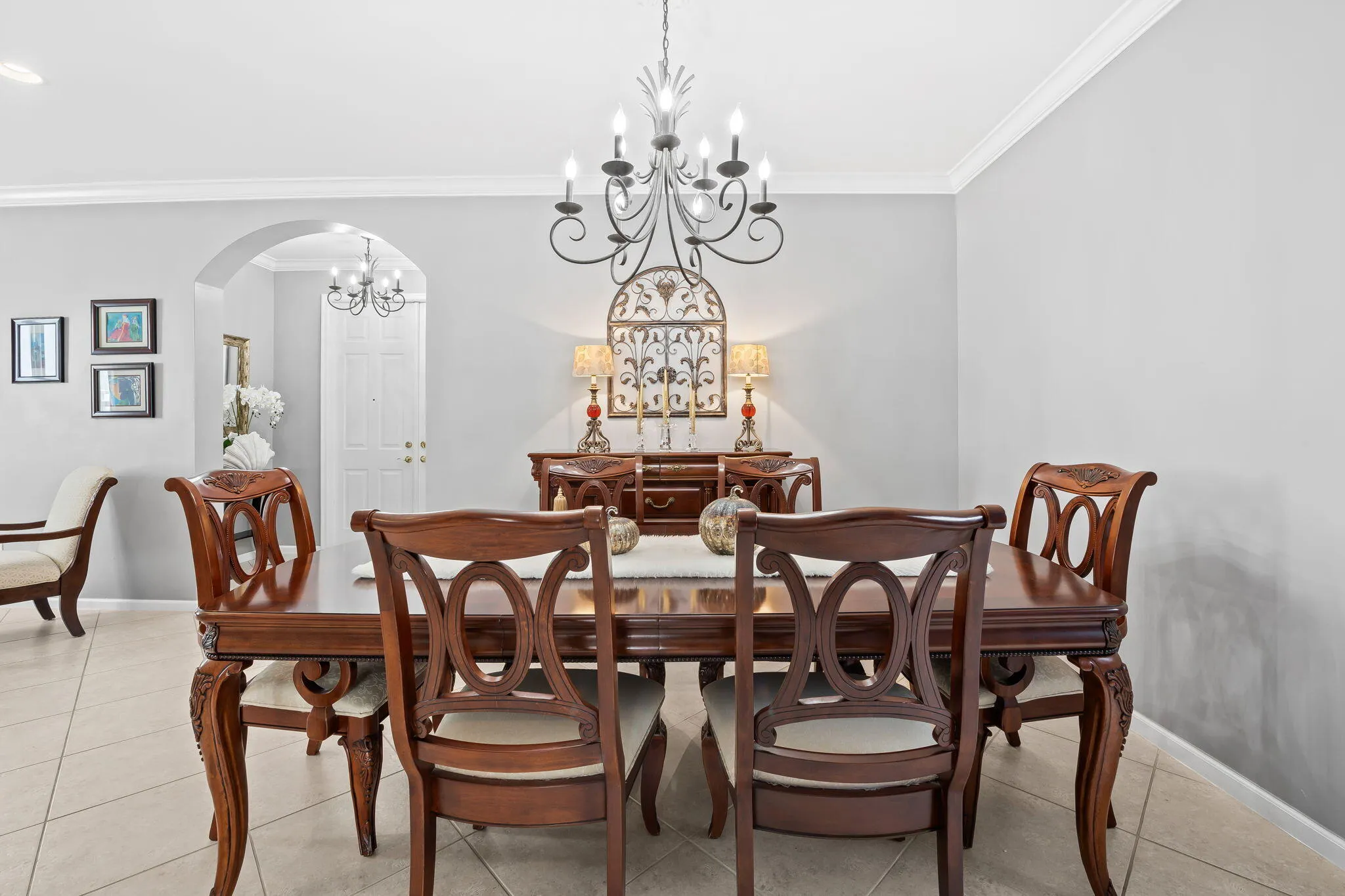 Formal Dining