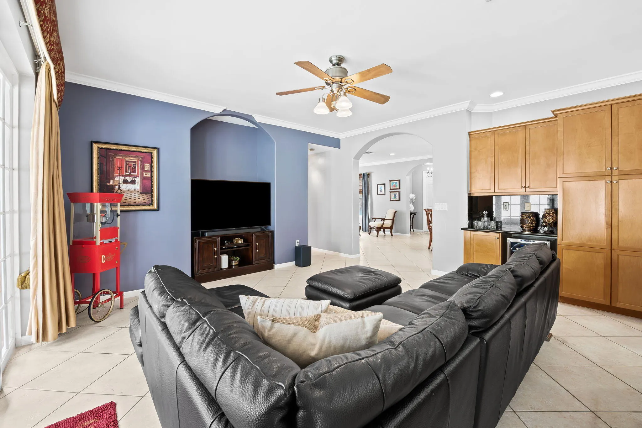 Living Area 3