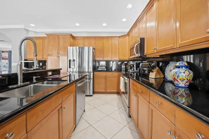 Kitchen 1