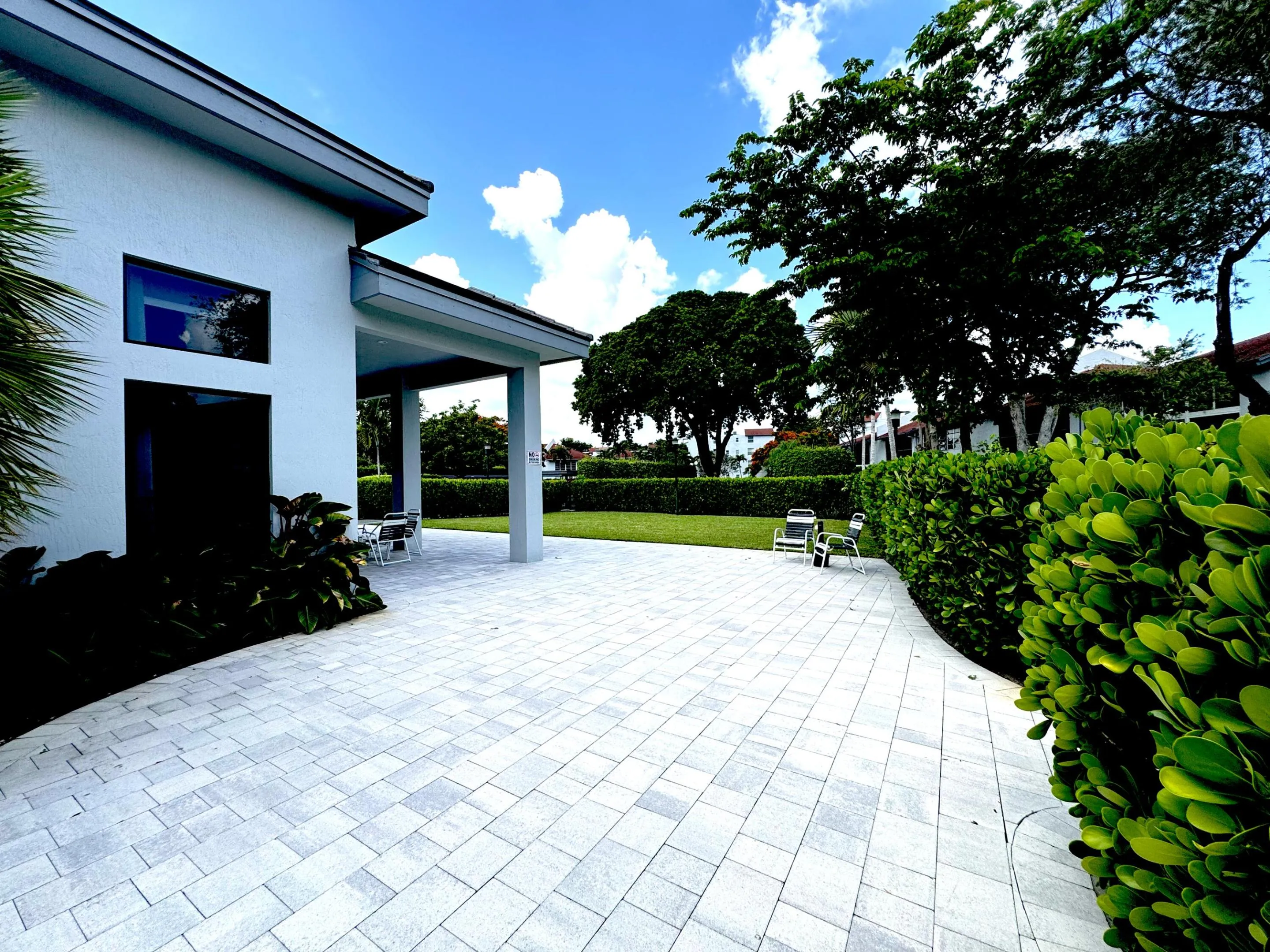 common patio 001