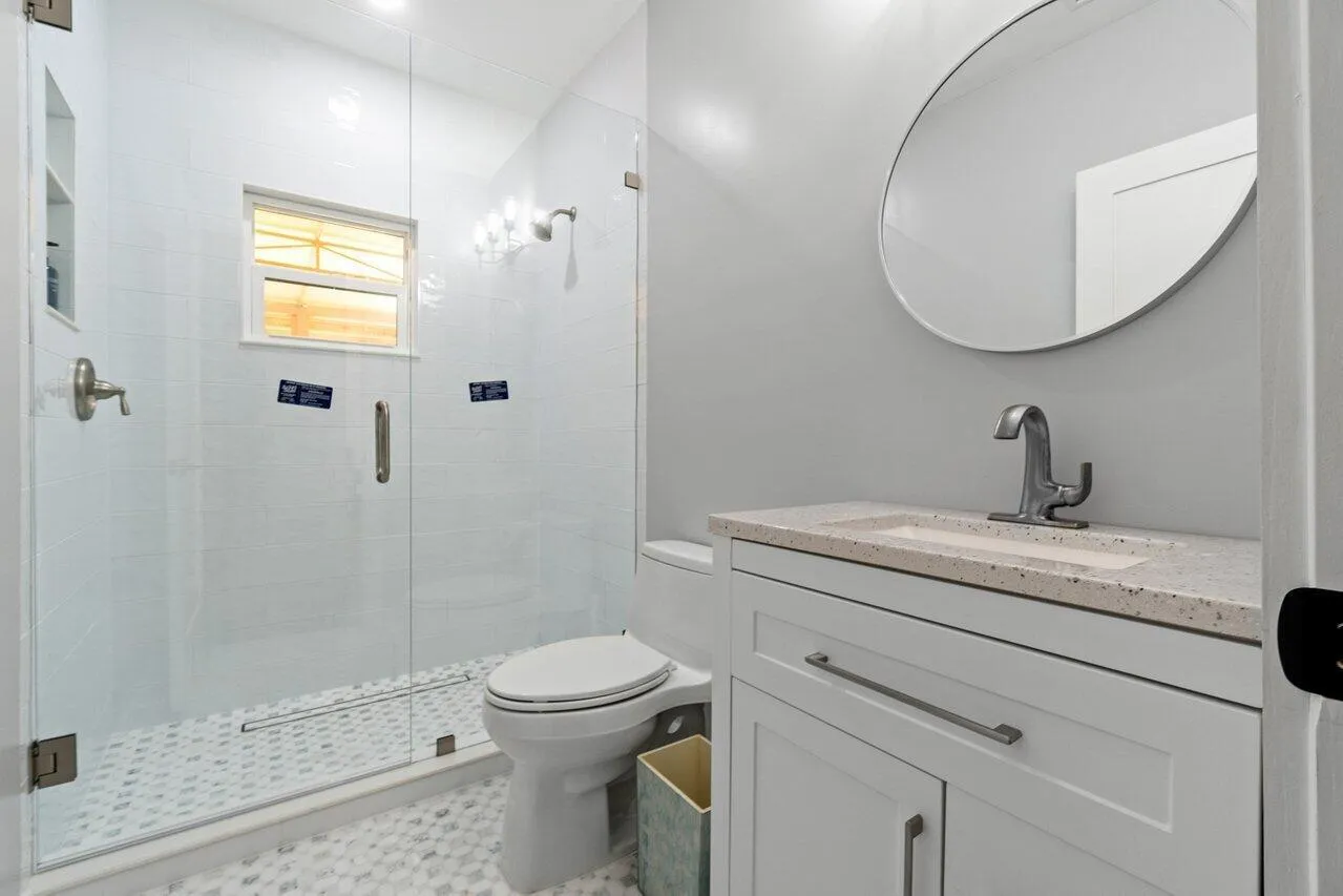 016-726NStreet-WestPalmBeach-FL-33401-SM