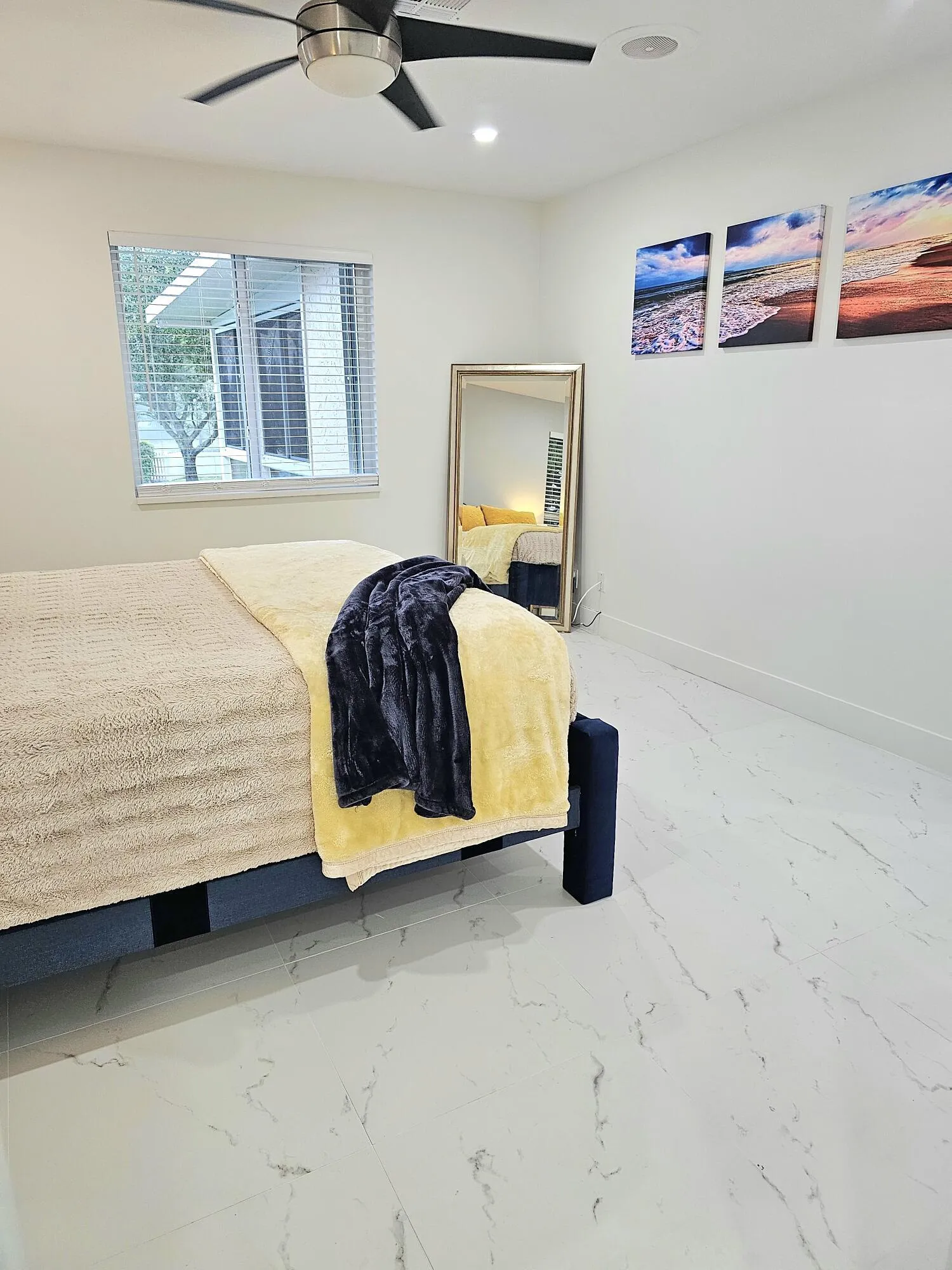Master En-Suite Retreat, Endless Seas in