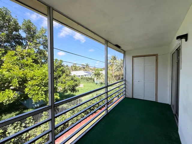 screened balcony