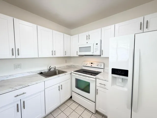 New kitchen