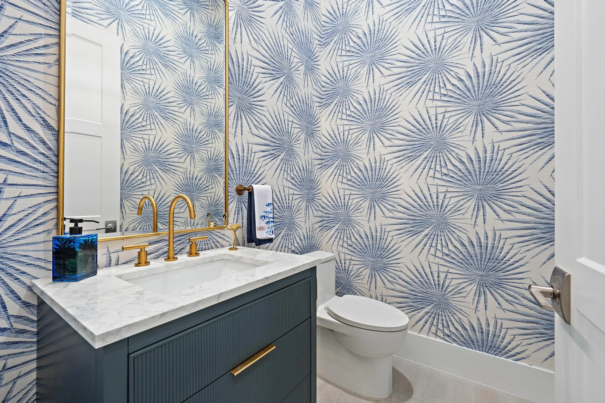 1/2 Bath