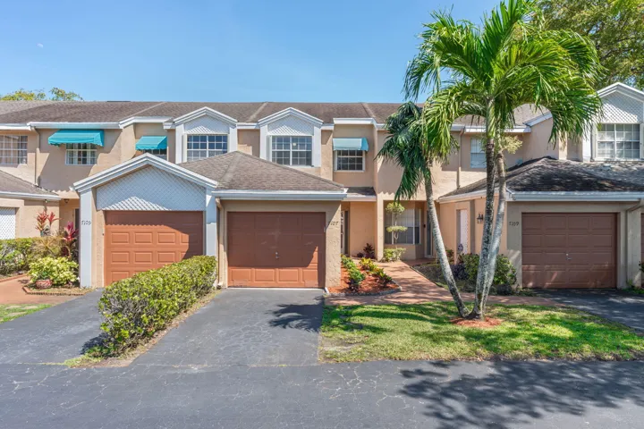 1-web-or-mls-7107 Woodmont Way, Tamarac,
