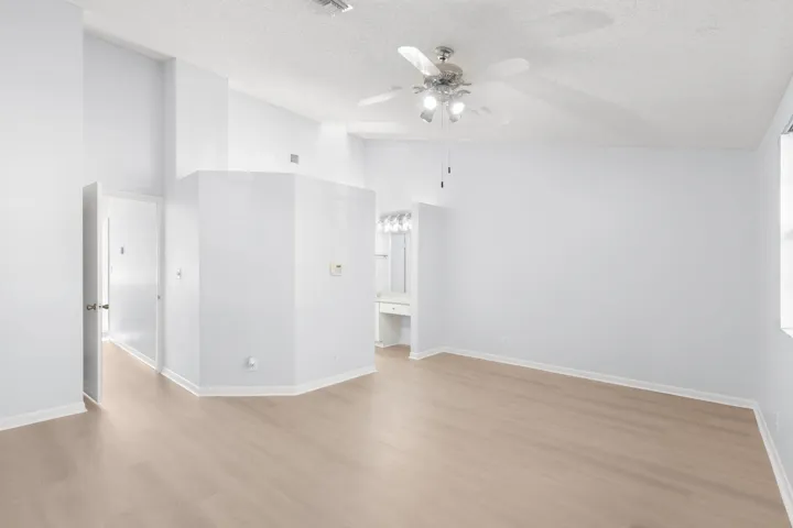 22-web-or-mls-7107 Woodmont Way, Tamarac