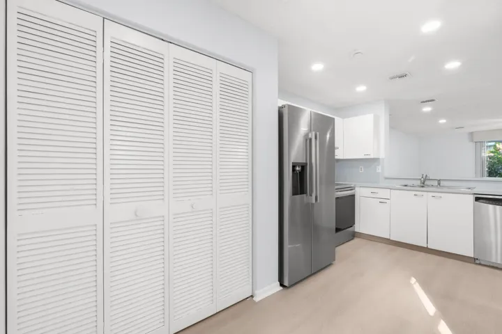 10-web-or-mls-7107 Woodmont Way, Tamarac