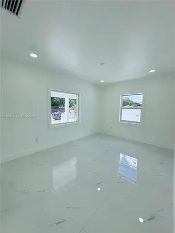 Bedroom #1