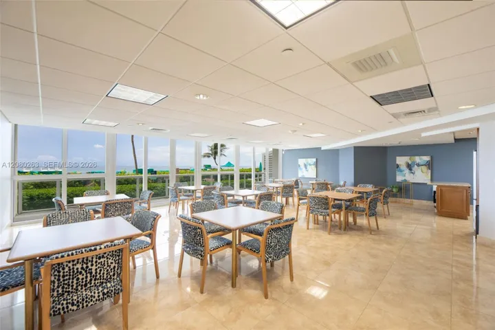 community dining