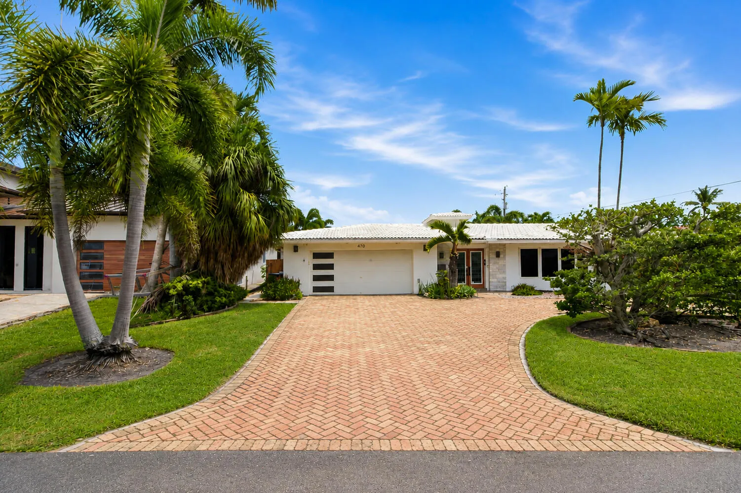 4710 NE 27th-0004