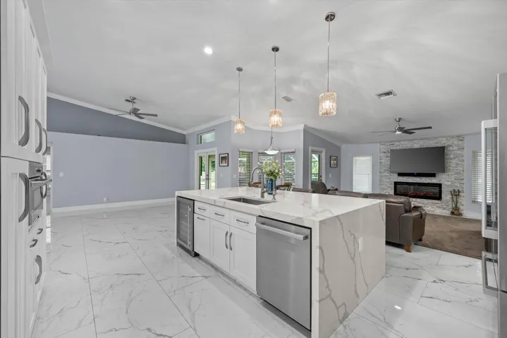 19-12038 Key Lime Blvd, West Palm Beach-