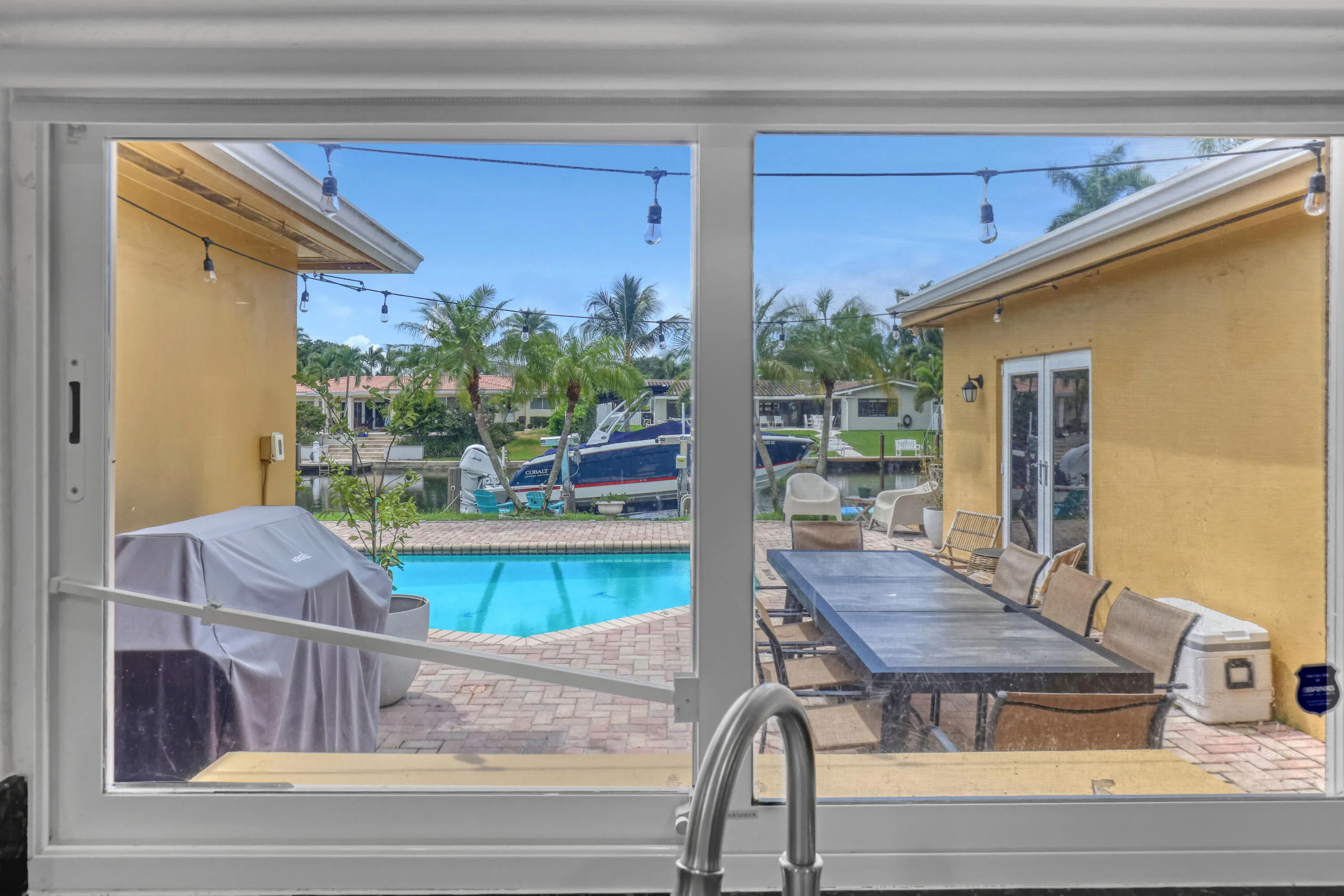 2100 NE 30th (18)