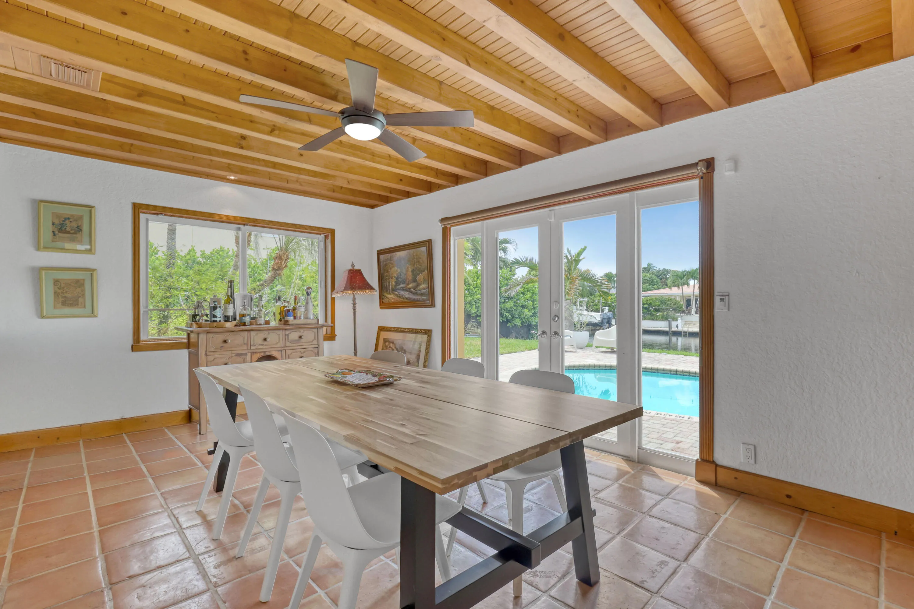 2100 NE 30th (13)